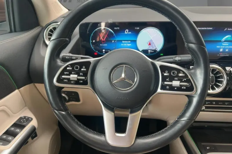 Mercedes-Benz GLA 250 din 2022 cu 20.815 km - oferta MER175371 - foto 9