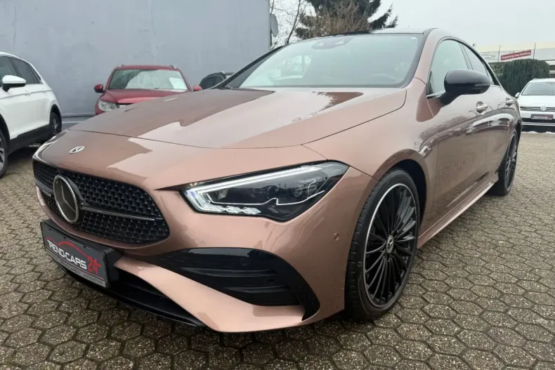 Mercedes-Benz CLA 200 din 2023 cu 8.150 km - oferta MER175374 - foto 2