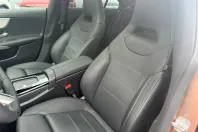 Mercedes-Benz CLA 200 din 2023 cu 8.150 km - oferta MER175374 - foto 10