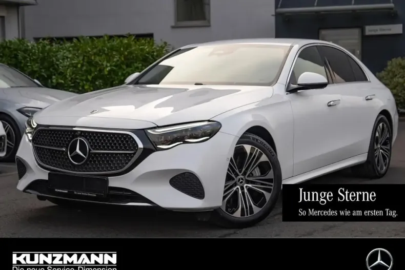 Mercedes-Benz E 300 din 2024 cu 8.400 km - oferta MER175376 - foto 1