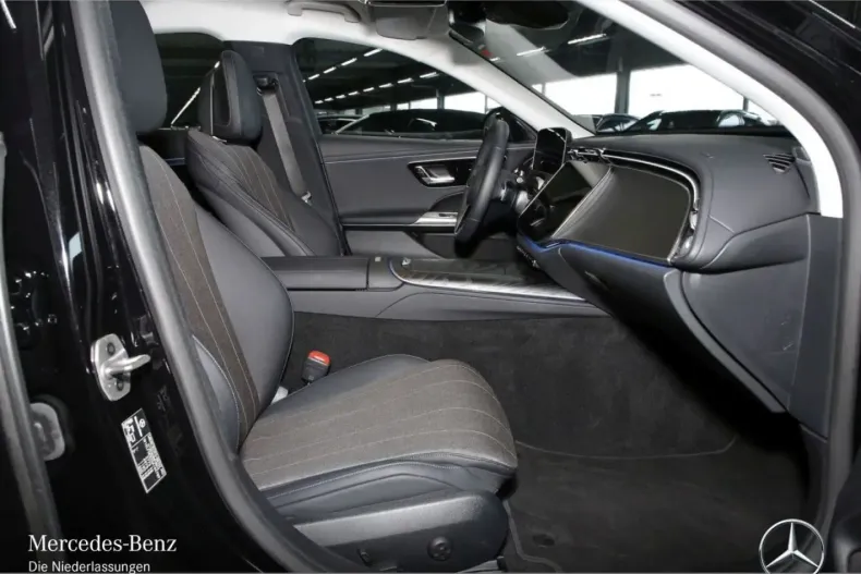 Mercedes-Benz E 300 din 2025 cu 9.518 km - oferta MER175378 - foto 4