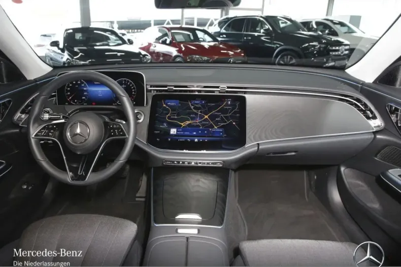 Mercedes-Benz E 300 din 2025 cu 9.518 km - oferta MER175378 - foto 6