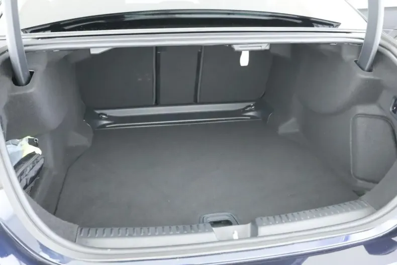 Mercedes-Benz E 220 din 2025 cu 17.741 km - oferta MER175382 - foto 22