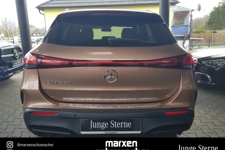 Mercedes-Benz EQA din 2023 cu 27.900 km - oferta MER175384 - foto 5