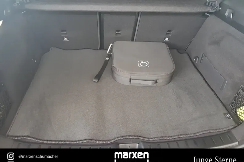 Mercedes-Benz EQA din 2023 cu 27.900 km - oferta MER175384 - foto 11