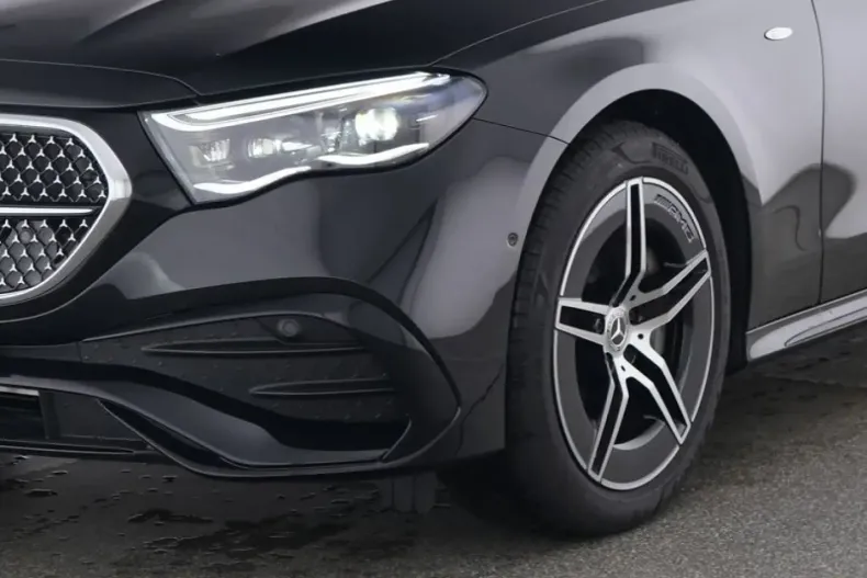 Mercedes-Benz E 300 din 2025 cu 12.220 km - oferta MER175385 - foto 8