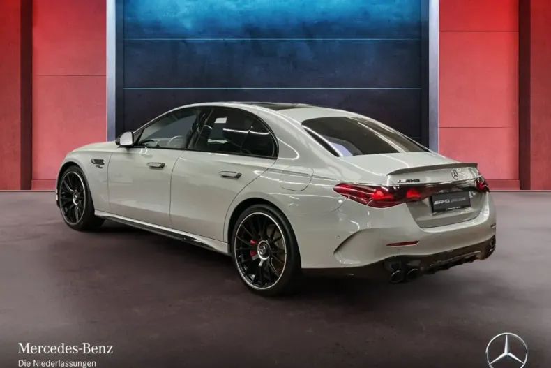 Mercedes-Benz E 53 AMG din 2025 cu 25.214 km - oferta MER175392 - foto 2