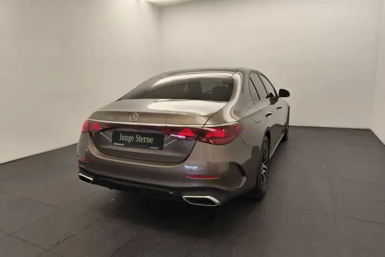 Mercedes-Benz E 220 din 2024 cu 32.064 km - oferta MER175393 - foto 4