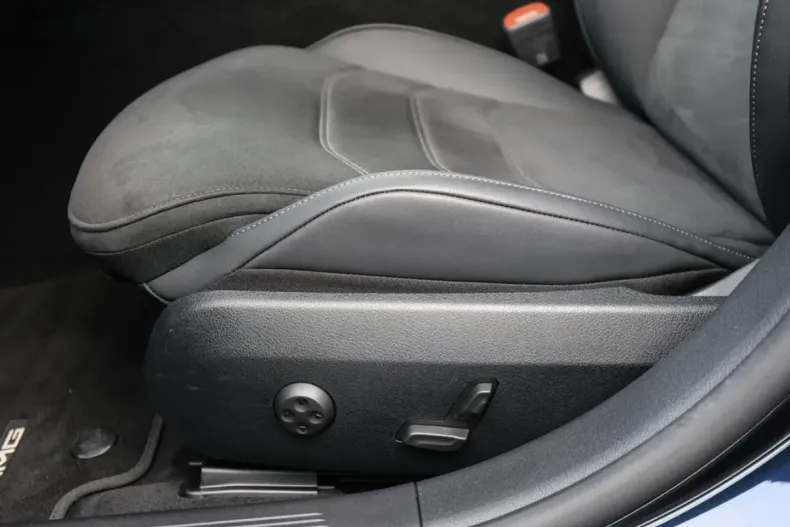 Mercedes-Benz E 300 din 2025 cu 11.619 km - oferta MER175396 - foto 22