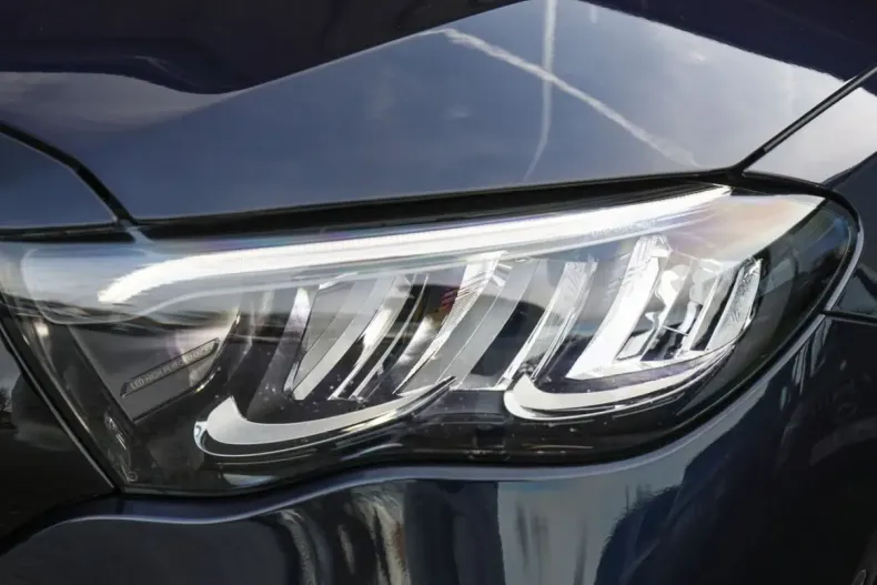 Mercedes-Benz E 300 din 2025 cu 11.619 km - oferta MER175396 - foto 25