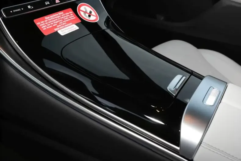 Mercedes-Benz GLC 220 din 2025 cu 14.999 km - oferta MER175397 - foto 12