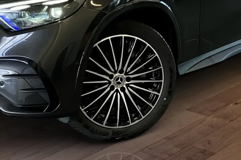 Mercedes-Benz GLC 220 din 2024 cu 15.321 km - oferta MER175400 - foto 2