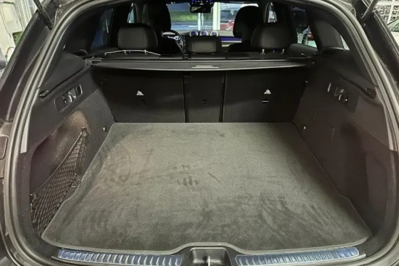 Mercedes-Benz GLC 220 din 2024 cu 29.997 km - oferta MER175406 - foto 8