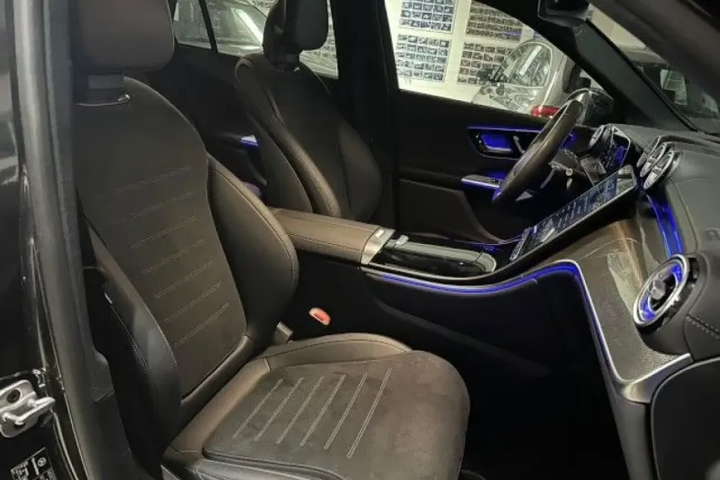 Mercedes-Benz GLC 220 din 2024 cu 29.997 km - oferta MER175406 - foto 19