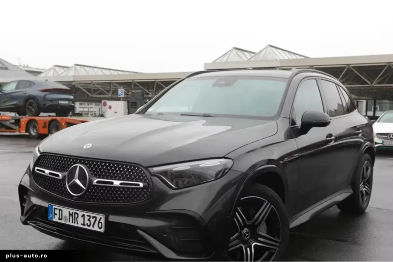 Mercedes-Benz GLC 220 din 2025 cu 14.999 km - oferta MER175408 - foto 1