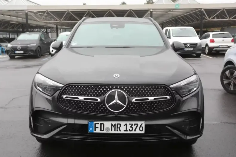 Mercedes-Benz GLC 220 din 2025 cu 14.999 km - oferta MER175408 - foto 2