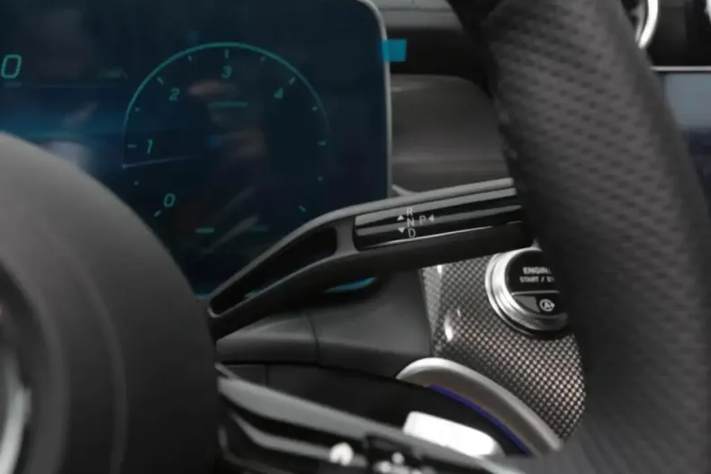 Mercedes-Benz GLC 220 din 2025 cu 14.999 km - oferta MER175408 - foto 9