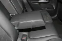 Mercedes-Benz GLC 220 din 2025 cu 14.999 km - oferta MER175408 - foto 10