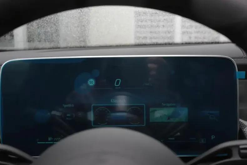 Mercedes-Benz GLC 220 din 2025 cu 14.999 km - oferta MER175408 - foto 23