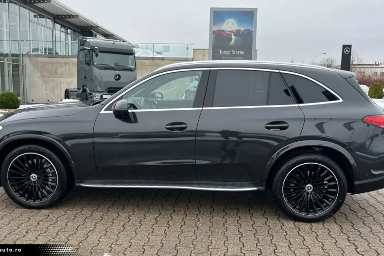 Mercedes-Benz GLC 220 din 2025 cu 6.031 km - oferta MER175409 - foto 7