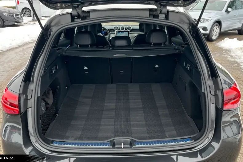 Mercedes-Benz GLC 220 din 2025 cu 6.031 km - oferta MER175409 - foto 22