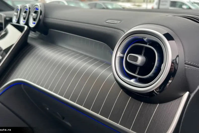 Mercedes-Benz GLC 220 din 2025 cu 6.031 km - oferta MER175409 - foto 30