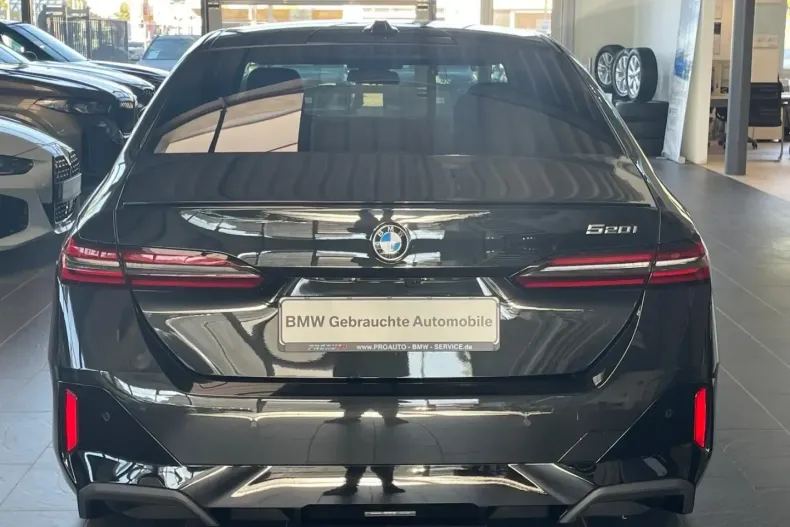 BMW 520 din 2025 cu 15.371 km - oferta BMW175410 - foto 3