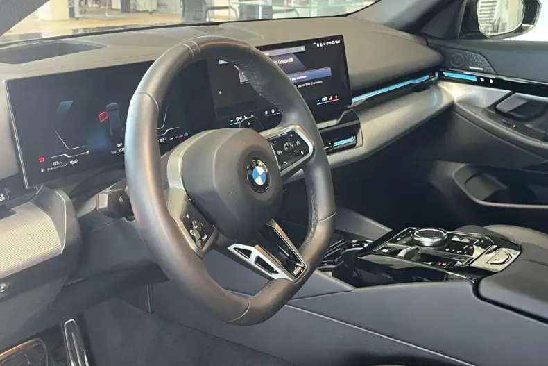 BMW 520 din 2025 cu 15.371 km - oferta BMW175410 - foto 8