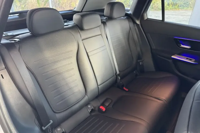 Mercedes-Benz GLC 220 din 2025 cu 11.000 km - oferta MER175414 - foto 13