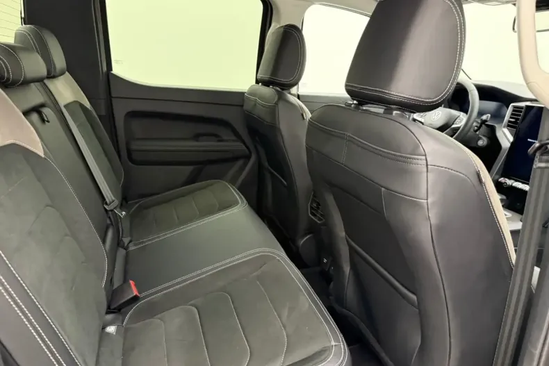 Volkswagen Amarok din 2022 cu 1.100 km - oferta VOL175415 - foto 11