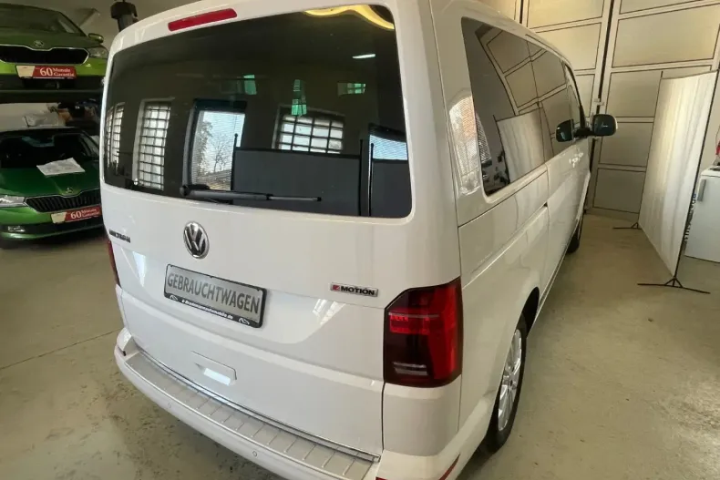Volkswagen T6 Multivan din 2021 cu 85.241 km - oferta VOL175416 - foto 3