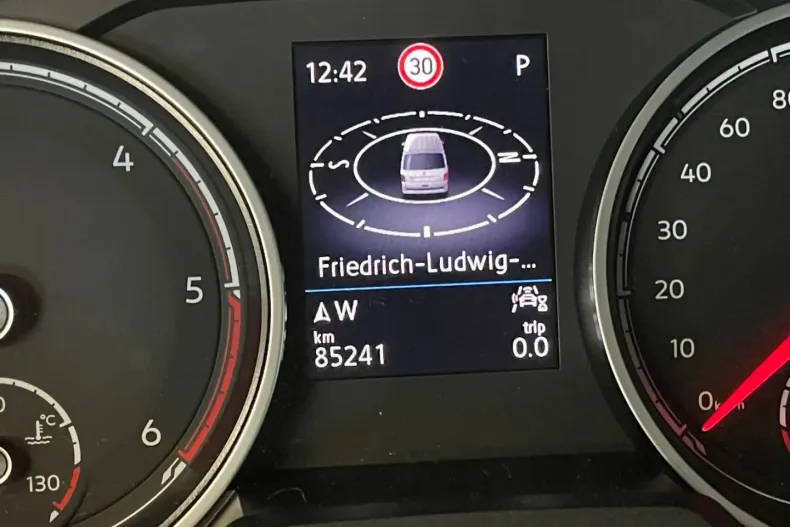 Volkswagen T6 Multivan din 2021 cu 85.241 km - oferta VOL175416 - foto 12