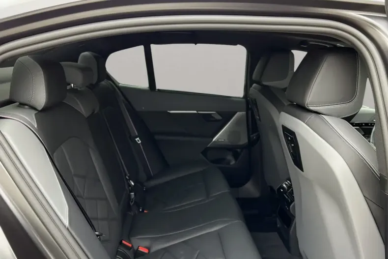 BMW 540 din 2024 cu 21.255 km - oferta BMW175417 - foto 15