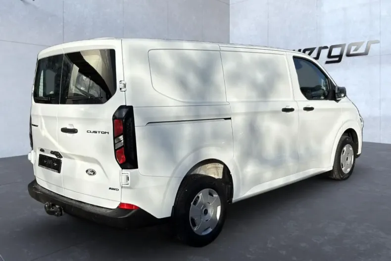 Ford Transit Custom din 2023 cu 36.000 km - oferta FOR175418 - foto 4