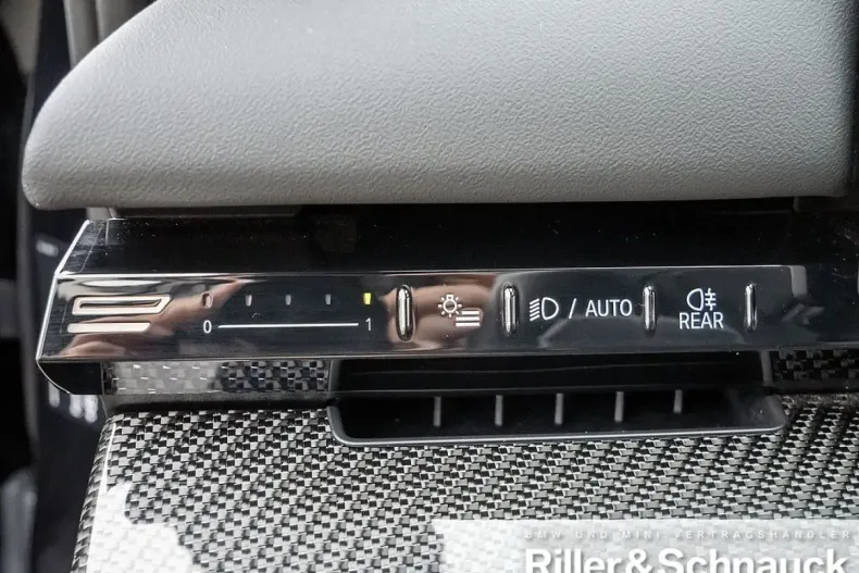 BMW 520 din 2025 cu 25.613 km - oferta BMW175421 - foto 18