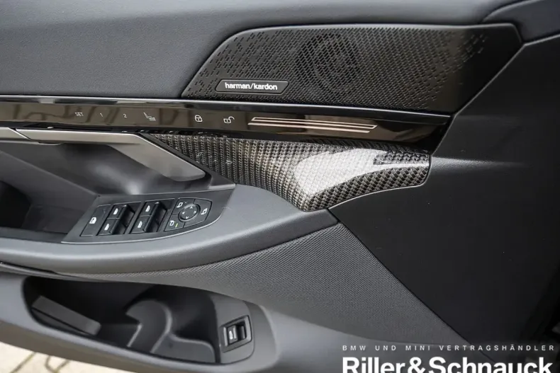 BMW 520 din 2025 cu 25.613 km - oferta BMW175421 - foto 19