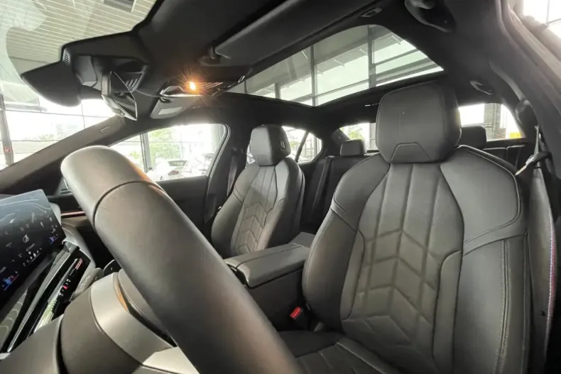 BMW 520 din 2024 cu 9.998 km - oferta BMW175424 - foto 8