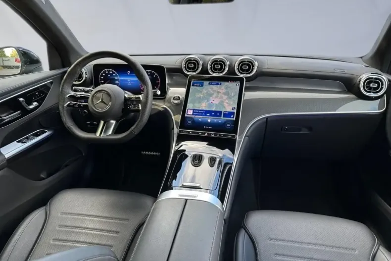 Mercedes-Benz GLC 220 din 2024 cu 15.740 km - oferta MER175427 - foto 11