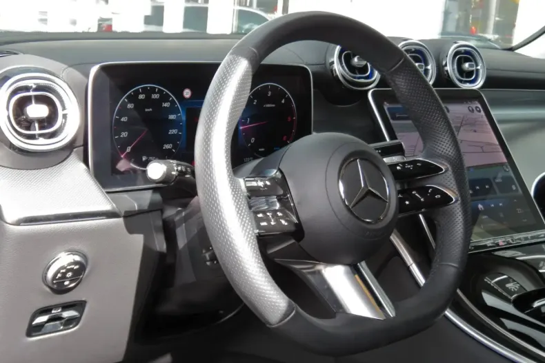 Mercedes-Benz GLC 220 din 2024 cu 26.126 km - oferta MER175428 - foto 6