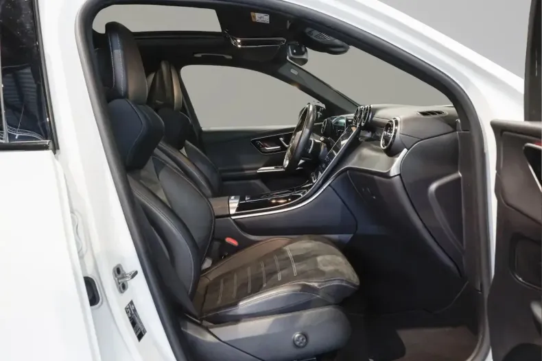 Mercedes-Benz GLC 220 din 2023 cu 17.249 km - oferta MER175429 - foto 3