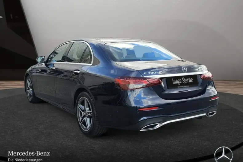 Mercedes-Benz E 300 din 2022 cu 92.203 km - oferta MER175432 - foto 7