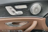 Mercedes-Benz E 300 din 2022 cu 92.203 km - oferta MER175432 - foto 14