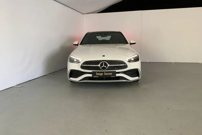 Mercedes-Benz C 300 din 2024 cu 1.592 km - oferta MER175433 - foto 2