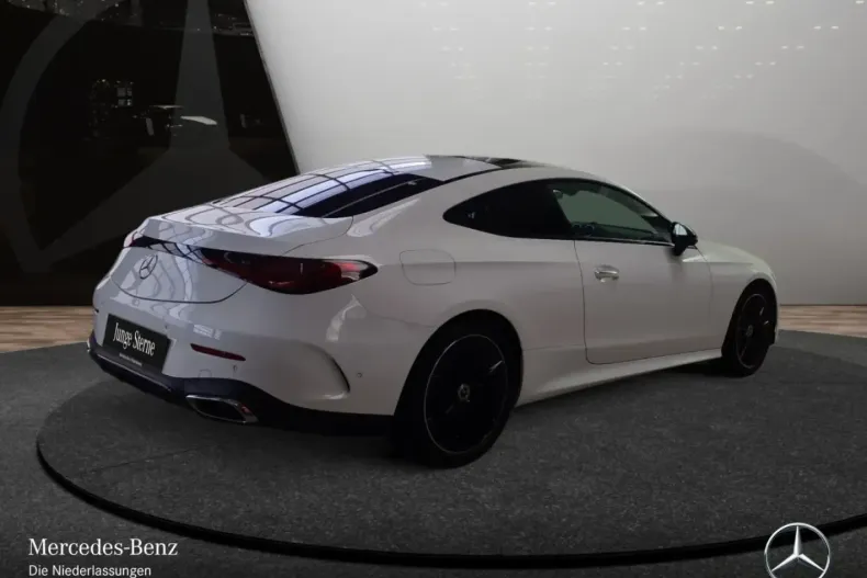 Mercedes-Benz CLE 200 din 2024 cu 15.630 km - oferta MER175437 - foto 5