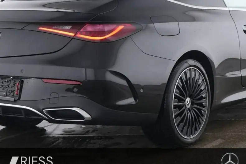 Mercedes-Benz CLE 200 din 2024 cu 38.003 km - oferta MER175440 - foto 4