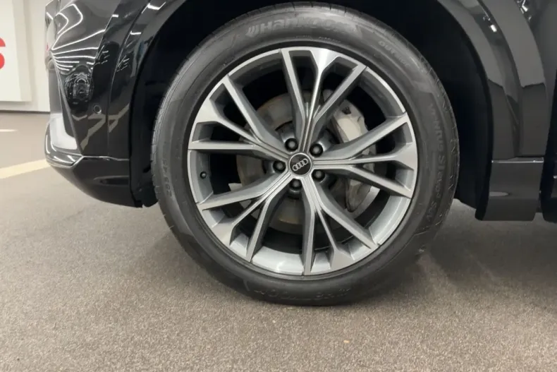 Audi Q8 din 2022 cu 61.700 km - oferta AUD175447 - foto 11