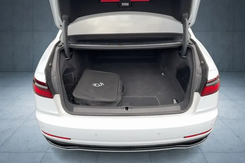 Audi A8 din 2023 cu 56.591 km - oferta AUD175451 - foto 13