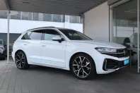 Volkswagen Touareg din 2024 cu 70.800 km - oferta VOL175455 - foto 1