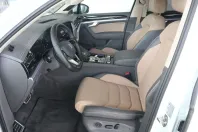 Volkswagen Touareg din 2024 cu 70.800 km - oferta VOL175455 - foto 7