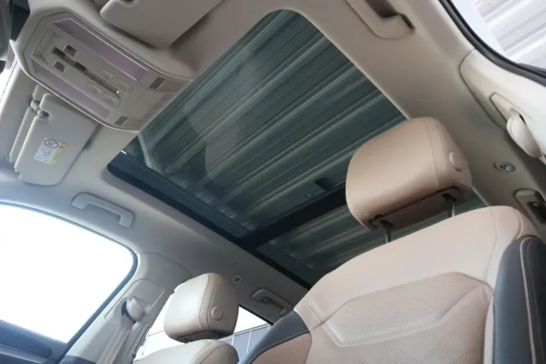 Volkswagen Touareg din 2024 cu 70.800 km - oferta VOL175455 - foto 17